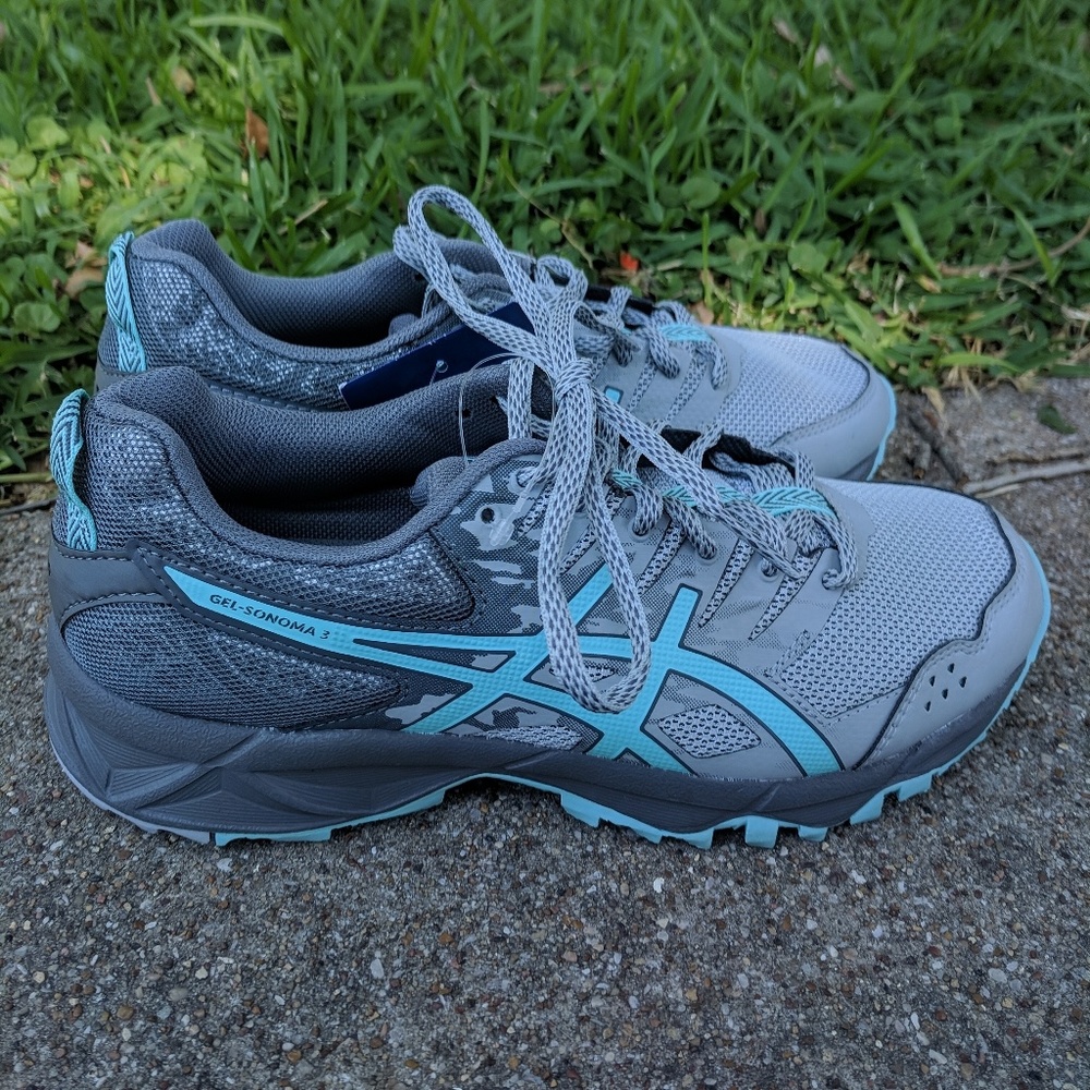 ⚠️Sold⚠️Brand New Asics Gel